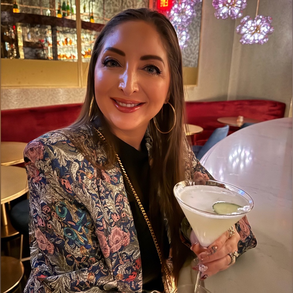 Meet your Posher, Ginny